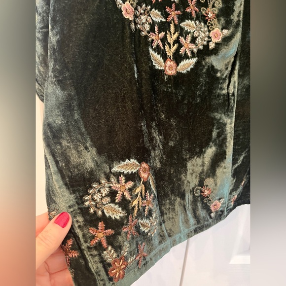 SUNDANCE NWT Retails $258 Crush Velvet Embroidered Cardigan Kimono BoHo Sz M-L - Picture 15 of 15